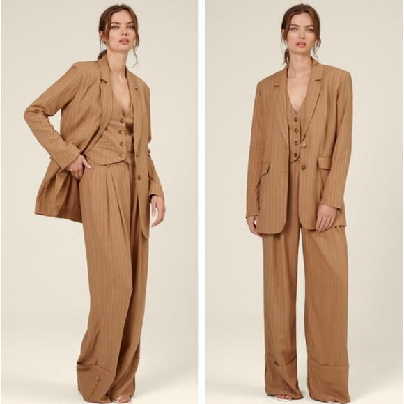 Nicholas Charlee Pinstripe Oversized Linen Blazer Career Caramel Tan size 2 NWT - Picture 12 of 12